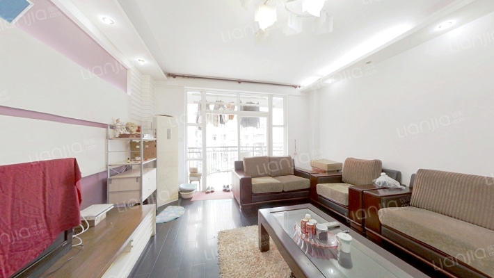 鹏程花苑二手房实景图