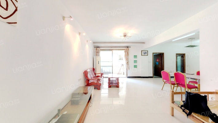 金宝江畔花园二手房实景图