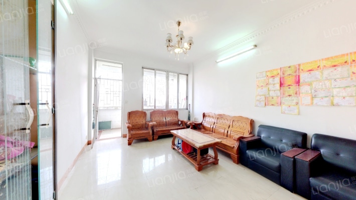 园丁花园小区二手房实景图