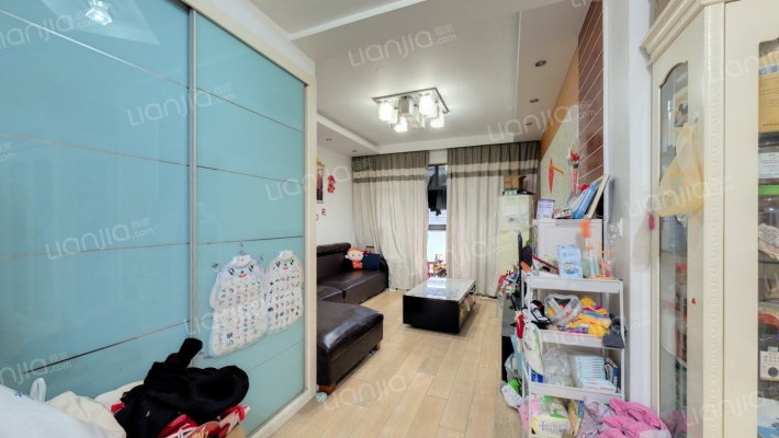 恒龙尚品嘉苑二手房实景图