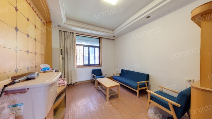 梅苑小区一期二手房实景图