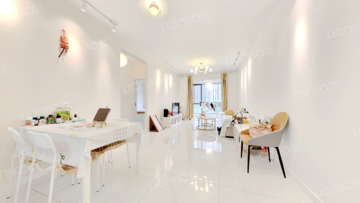 融创融园二手房实景图