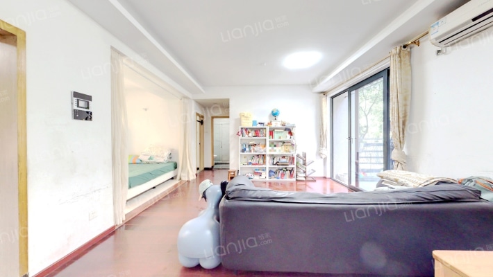 依山郡花园三期二手房实景图