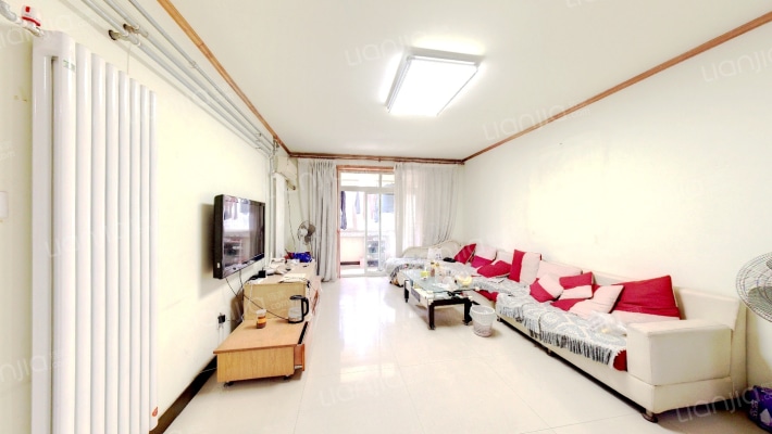 燕寿路7号院二手房实景图