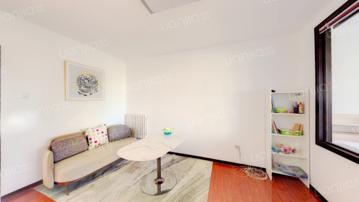 映日嘉园二手房实景图