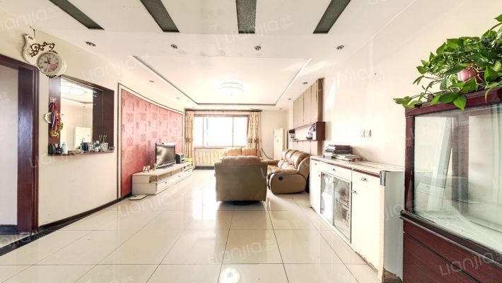 山东省高级检察院宿舍二手房实景图