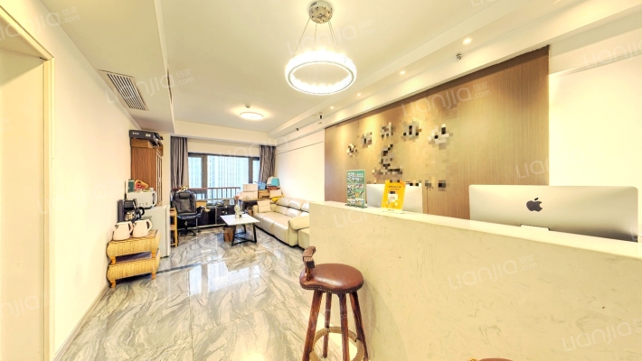 滨江壹号二手房实景图