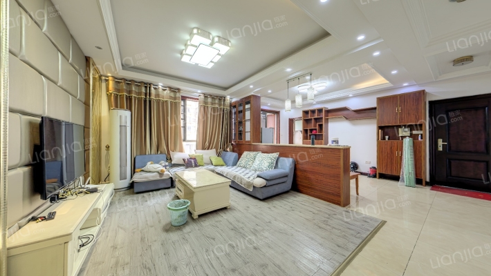 东方丽锦西区二手房实景图