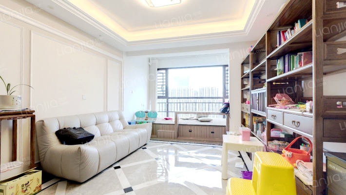 绿地新里城二手房实景图