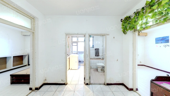 明颂华庭二手房实景图