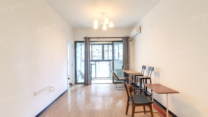 山海津二手房实景图