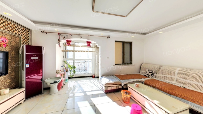 天山熙湖二手房实景图