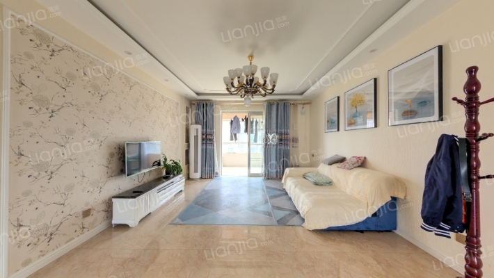 唐樾六和坊二手房实景图