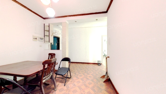 松海苑二手房实景图