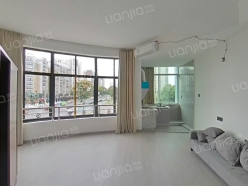 合租·哲思苑 6居室 南/西南卧