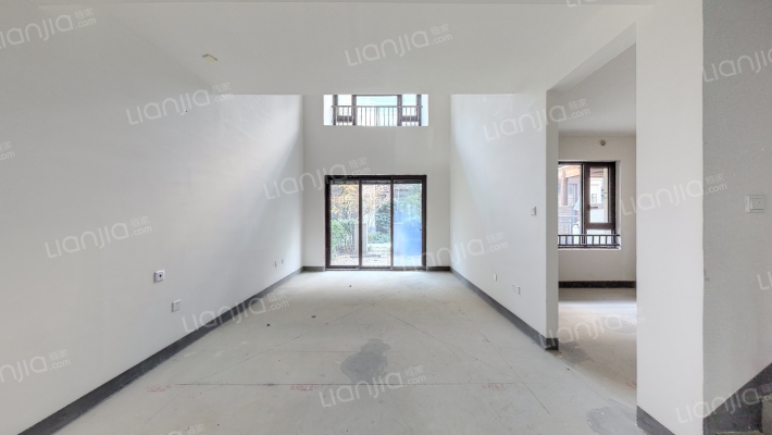 建发玖里湾1期3期二手房实景图