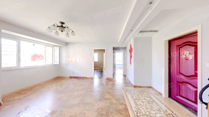 香槟小镇二手房实景图