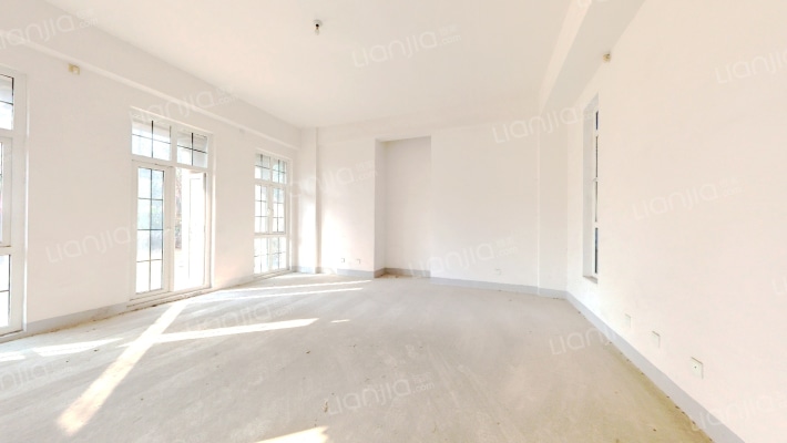 融创81栋二手房实景图