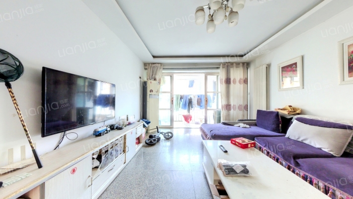 公交花园二手房实景图