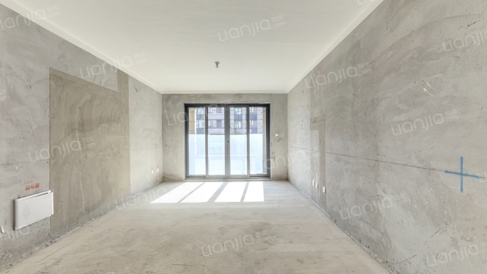 绿地香湖湾6号院二手房实景图