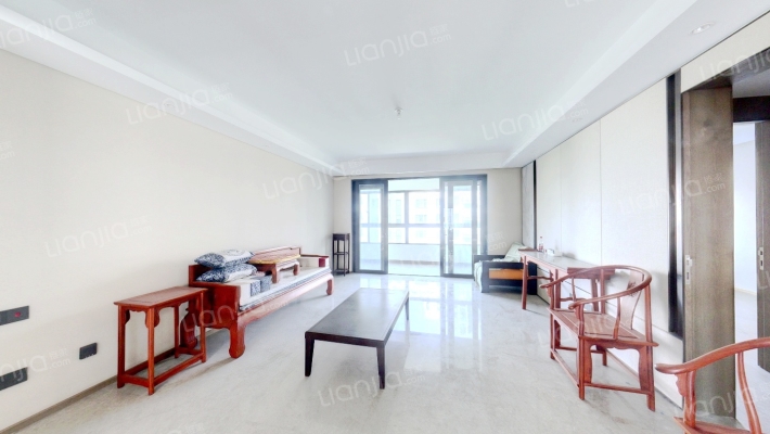 仁恒江湾时代二手房实景图