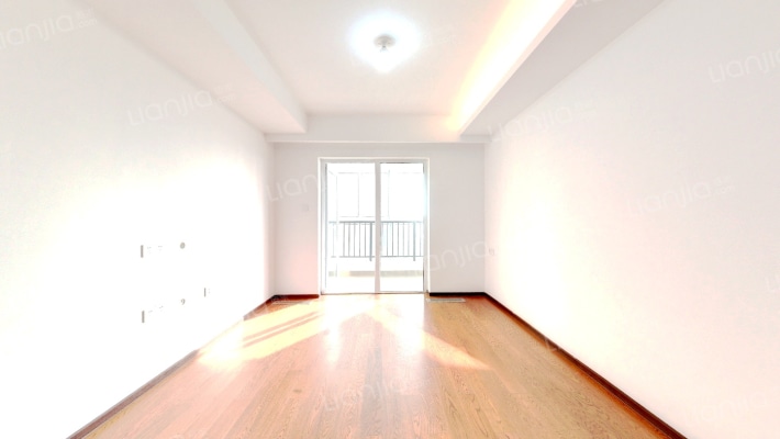 朗诗玲珑郡二手房实景图