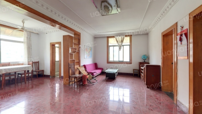 紫沙路75号二手房实景图