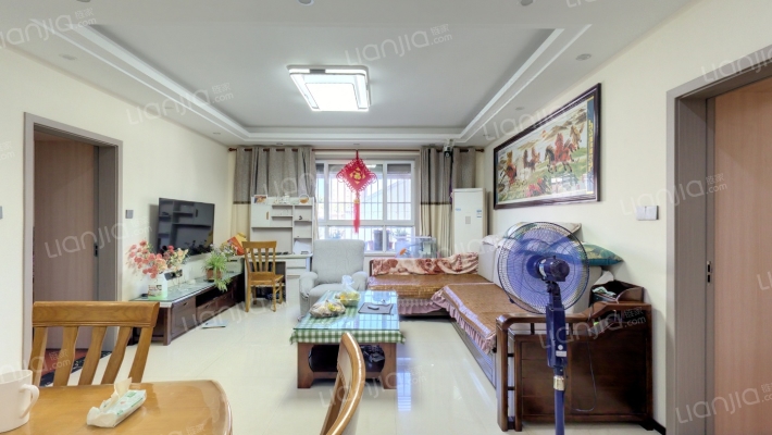 鸿运坊二手房实景图