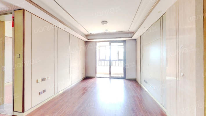 绿地御徽二手房实景图