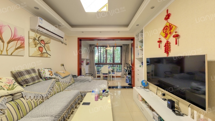 隆鑫爱琴海二期二手房实景图