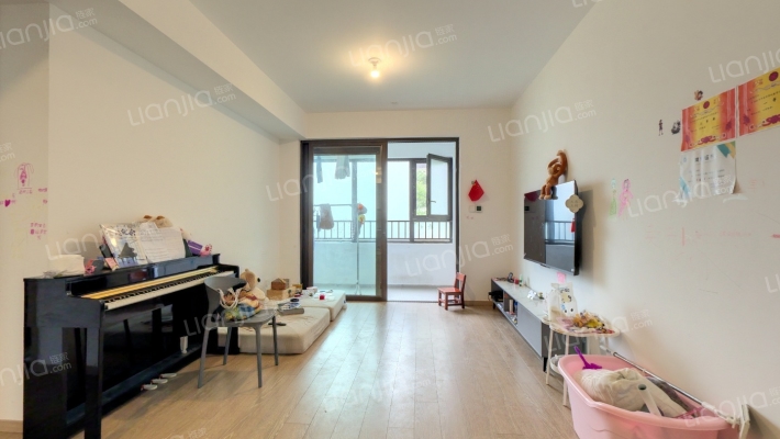 建发和章二手房实景图