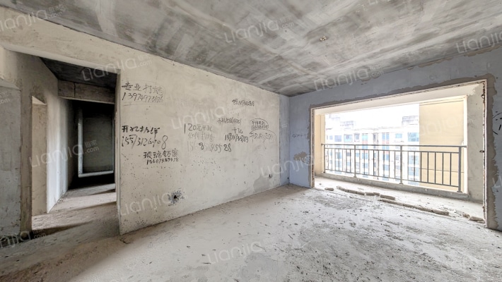 东方现代城北苑二区二手房实景图