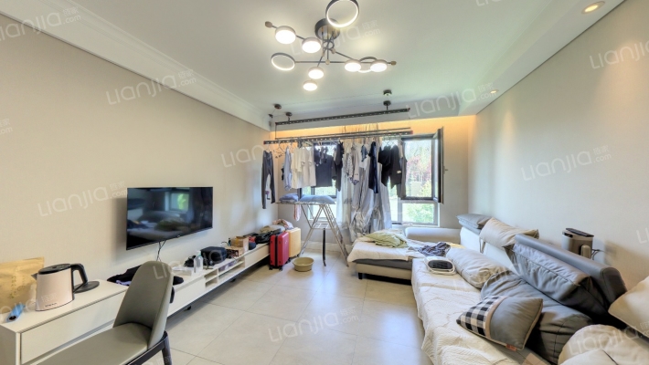 融创城一期二手房实景图