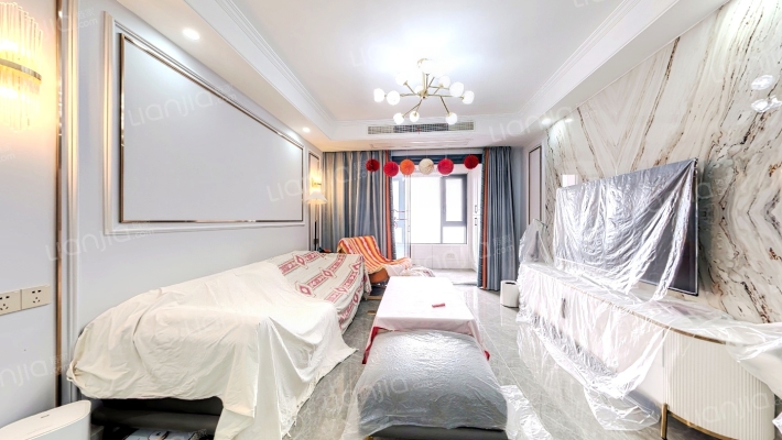 金地悦江时代骊湾区二手房实景图