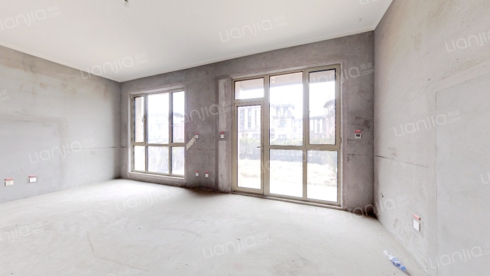 中海滟湖苑二手房实景图