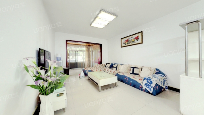 水岸花汀二手房实景图