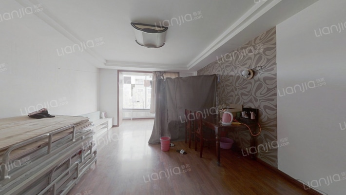 富奥花园B区二手房实景图