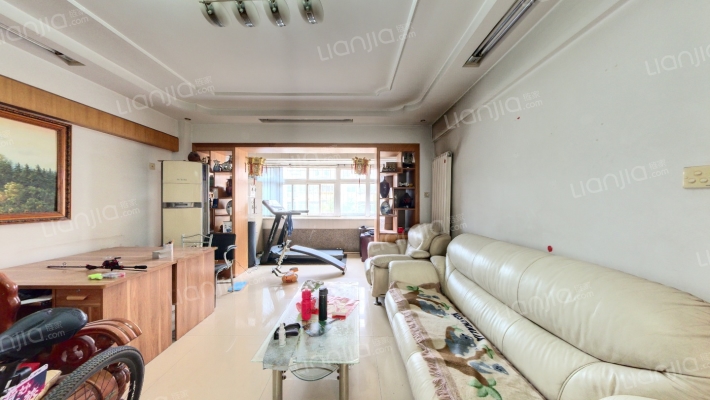 康华公寓二手房实景图