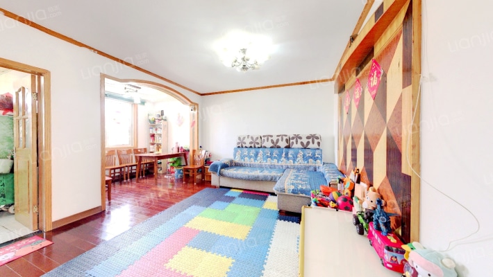 云燕园小区二手房实景图