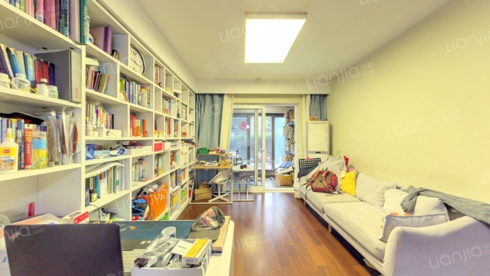 万科金域华府东区二手房实景图