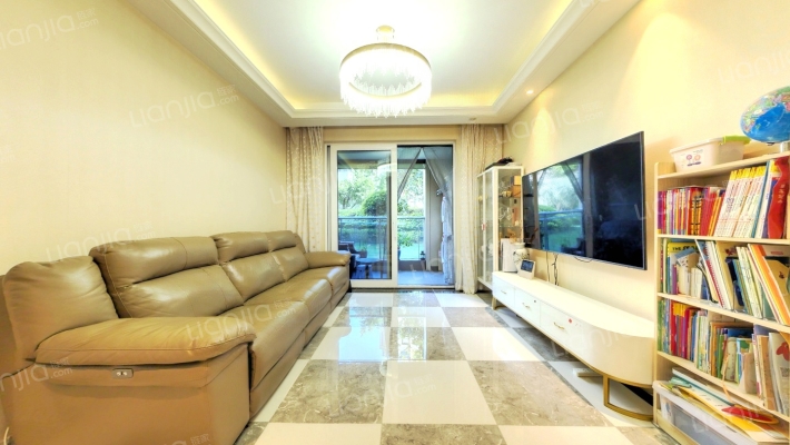 滨江公园壹号二手房实景图