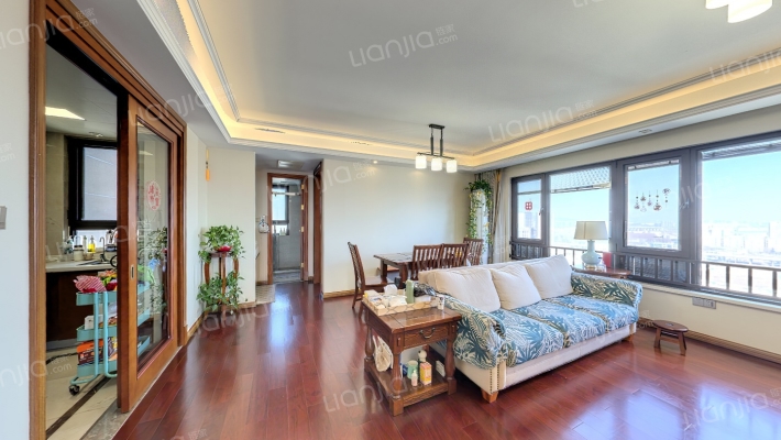 万科都荟南苑B区二手房实景图