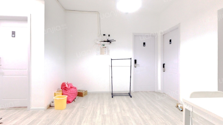 绿地GIC贰期二手房实景图