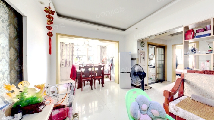 至圣宫二手房实景图