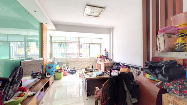 长福花园二手房实景图