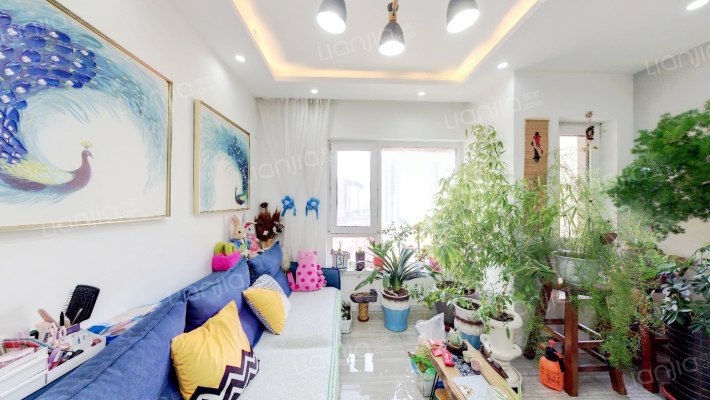 宏发英里蓝湾二手房实景图