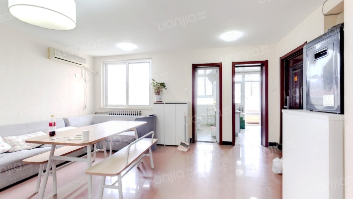 海澜中苑二手房实景图