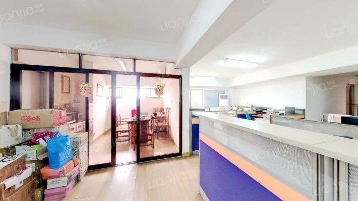 信源大厦二手房实景图