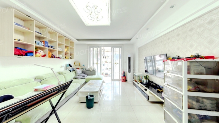 鸿裕华庭二手房实景图