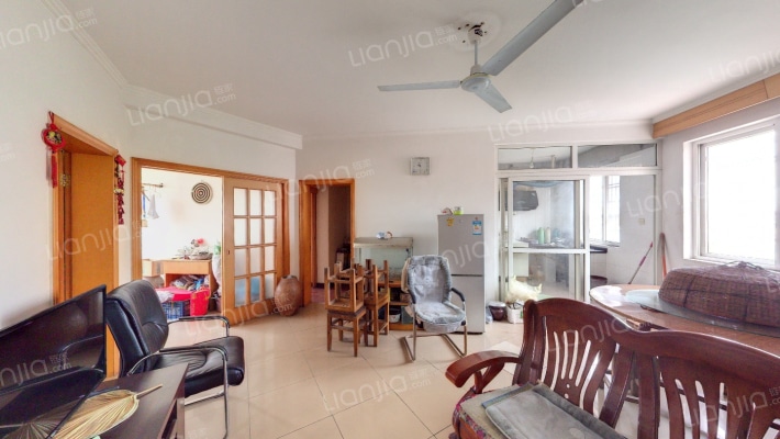 望潮路250号二手房实景图